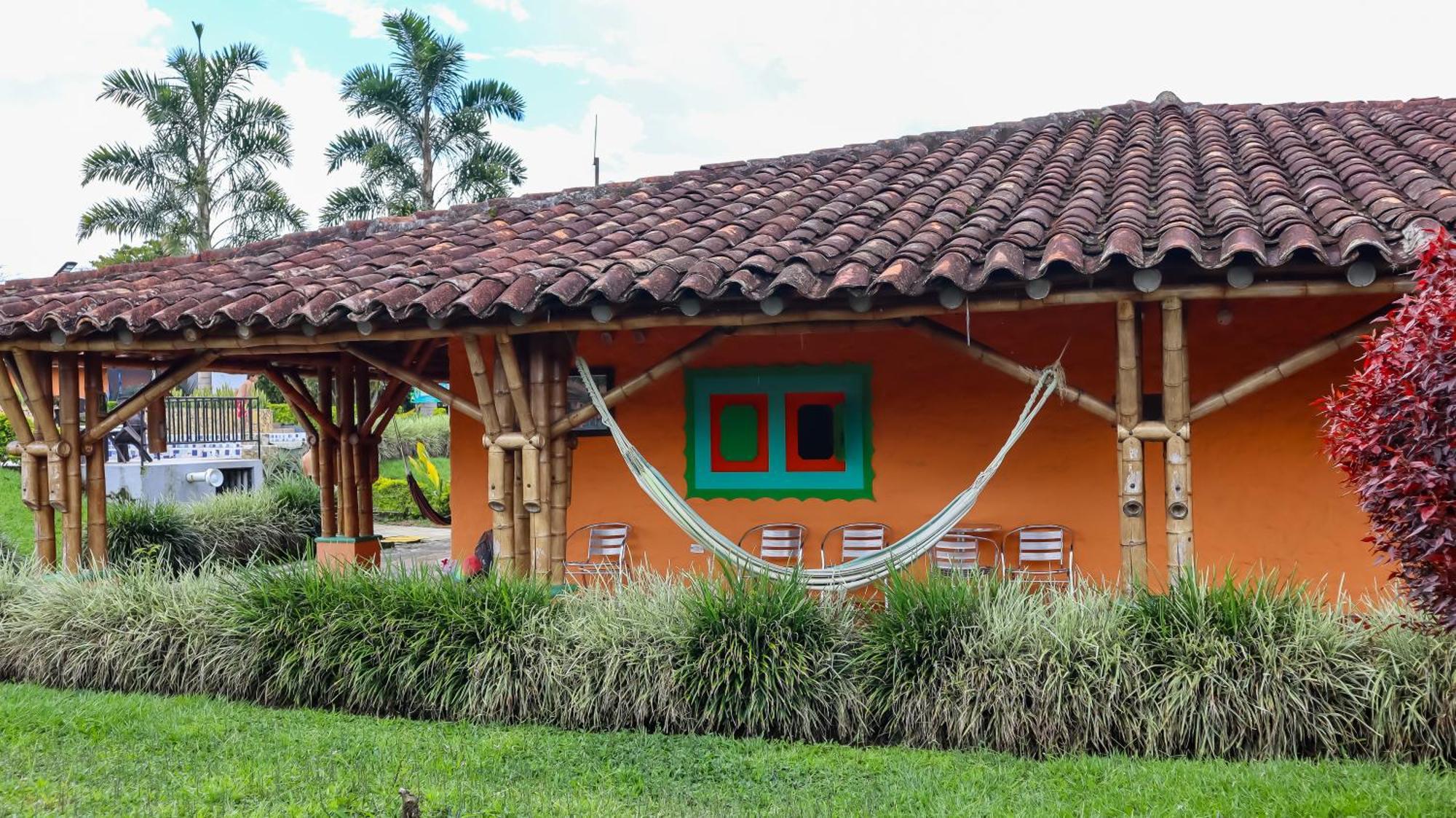 Hotel Parque De Los Arrieros Montenegro Exterior foto